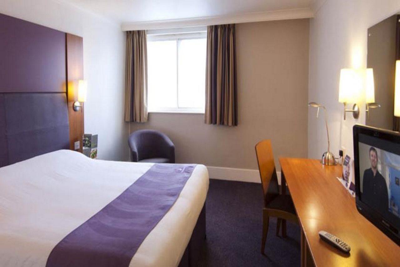 Premier Inn Braintree - A120 Esterno foto